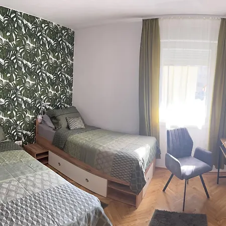 Family Apartment Split